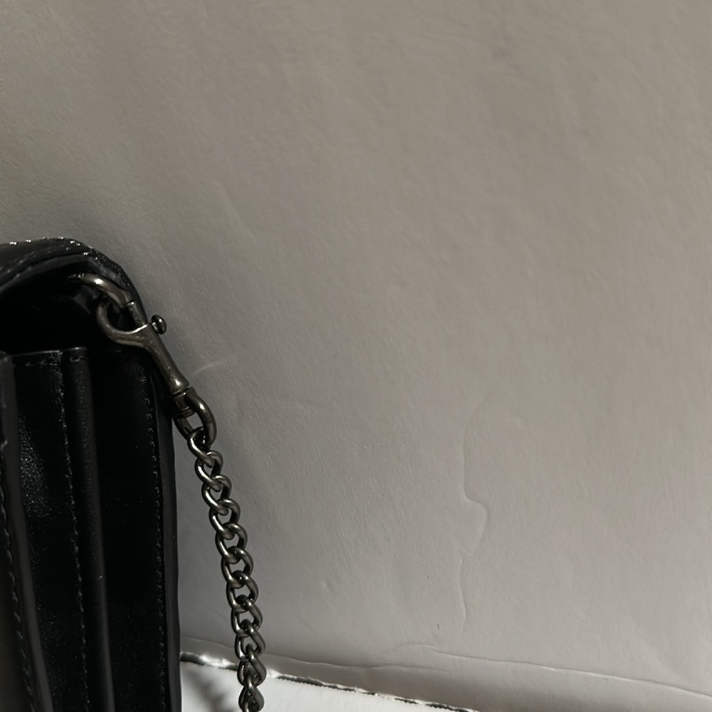 COACH CHAIN CROSSBODY WITH QUILTING BLACK , LEATHER VINTAGE WALLET F23816 - Picture 7 of 9